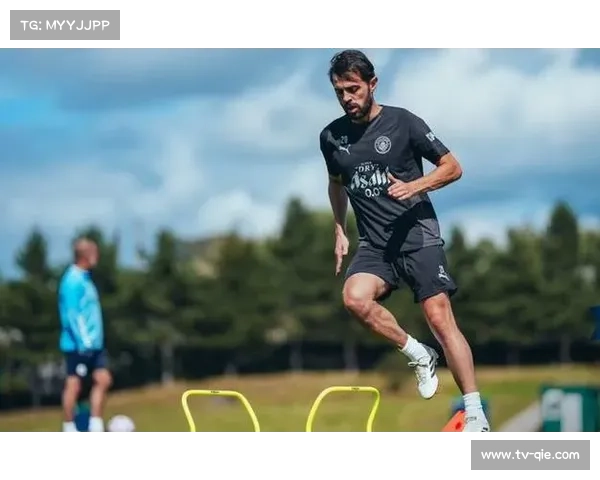 曼城推行球员大学课程计划，B席率先参与学习新模式