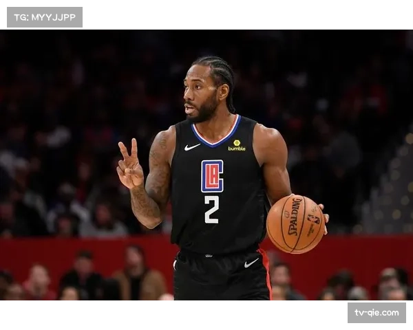 快船第三节发力击溃鹈鹕,莱昂纳德高效得到33分,乔治命中6记三分 快船第三节发力击溃鹈鹕,莱昂纳德高效得到33分,乔治命中6记三分